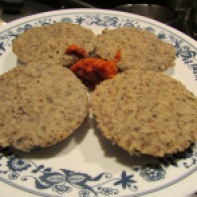 Idlis made from proso millet and urad dal. Served with pulihara avakayi.